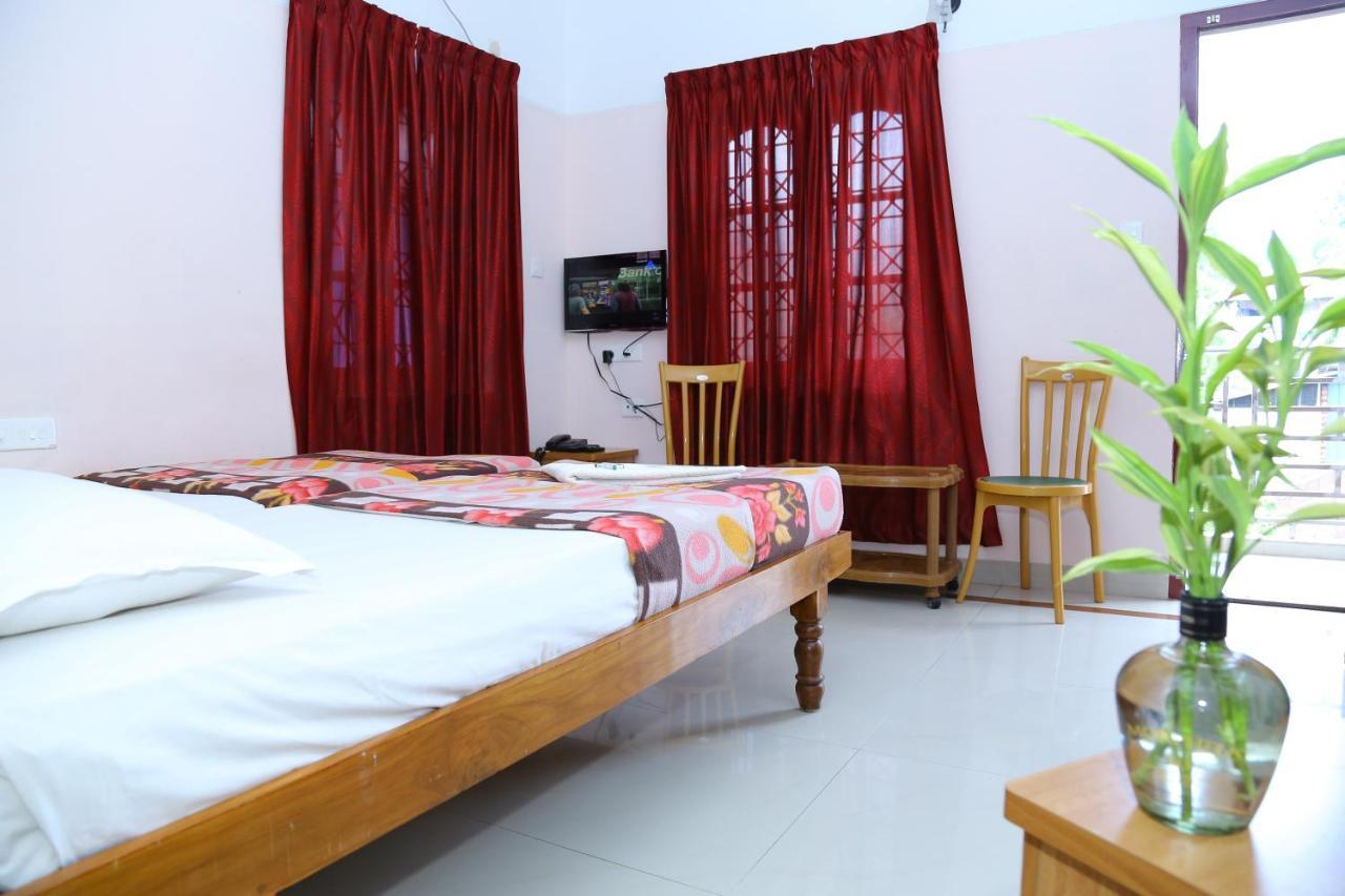 Princess Inn Royal Thiruvananthapuram Ngoại thất bức ảnh