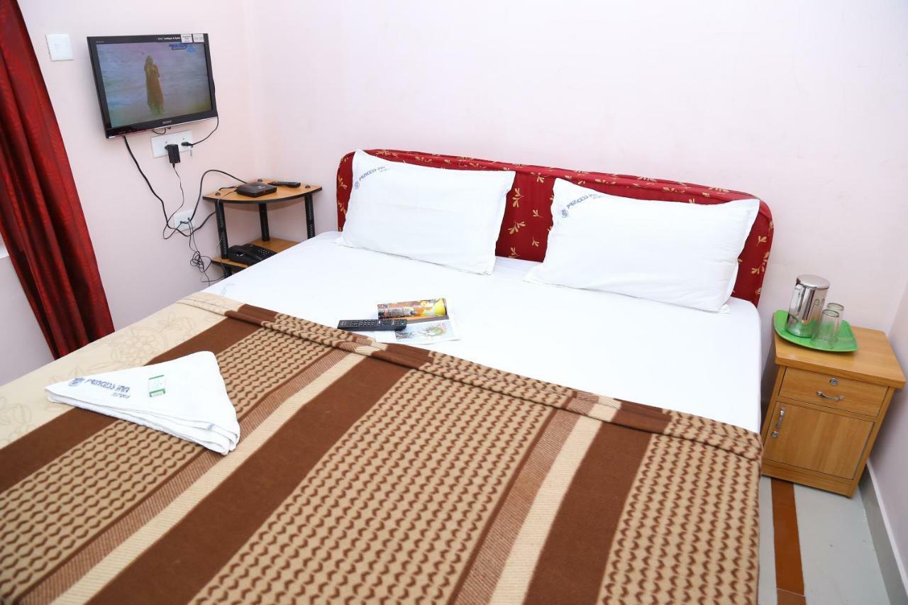 Princess Inn Royal Thiruvananthapuram Ngoại thất bức ảnh
